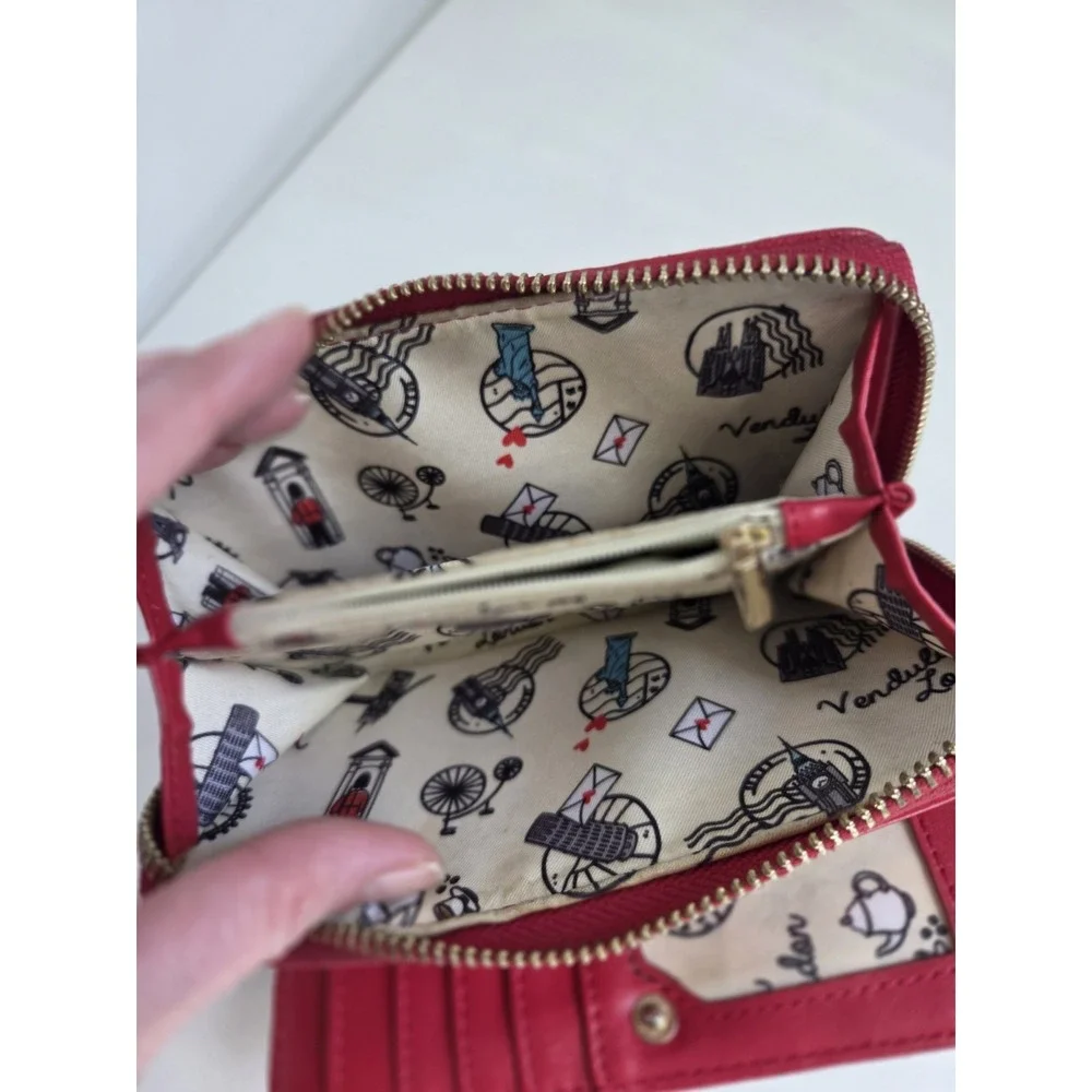 Vendula London CORNER SHOP Zip Around Wallet RED Pink Preowned‎ RARE